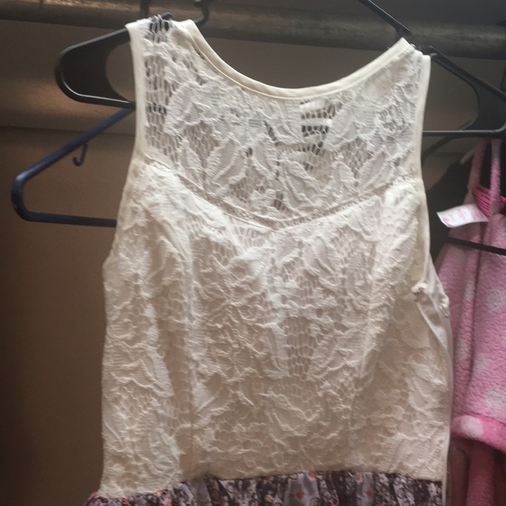 Dress - Picture 3 of 4
